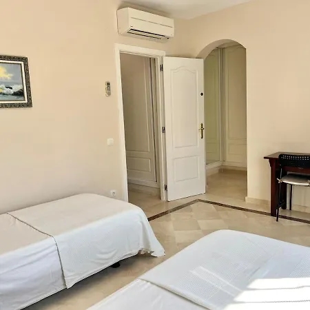 La Brisa Townhouse Golden Mile Holiday home *