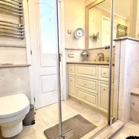La Brisa Townhouse Golden Mile Holiday home